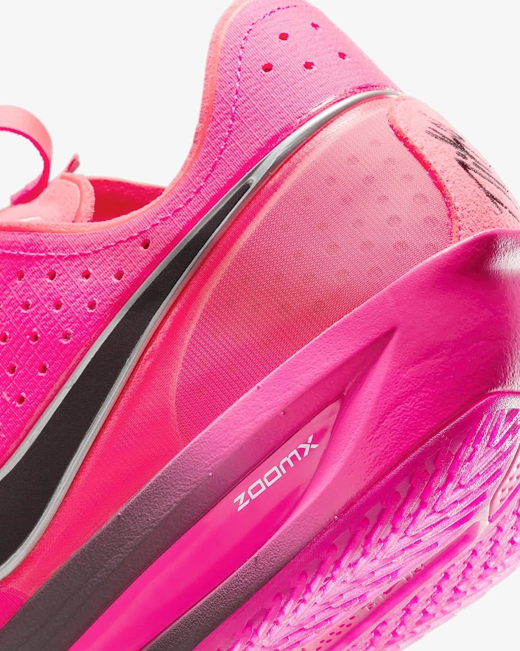 Tênis Nike GT Cut 3 Black with Pink