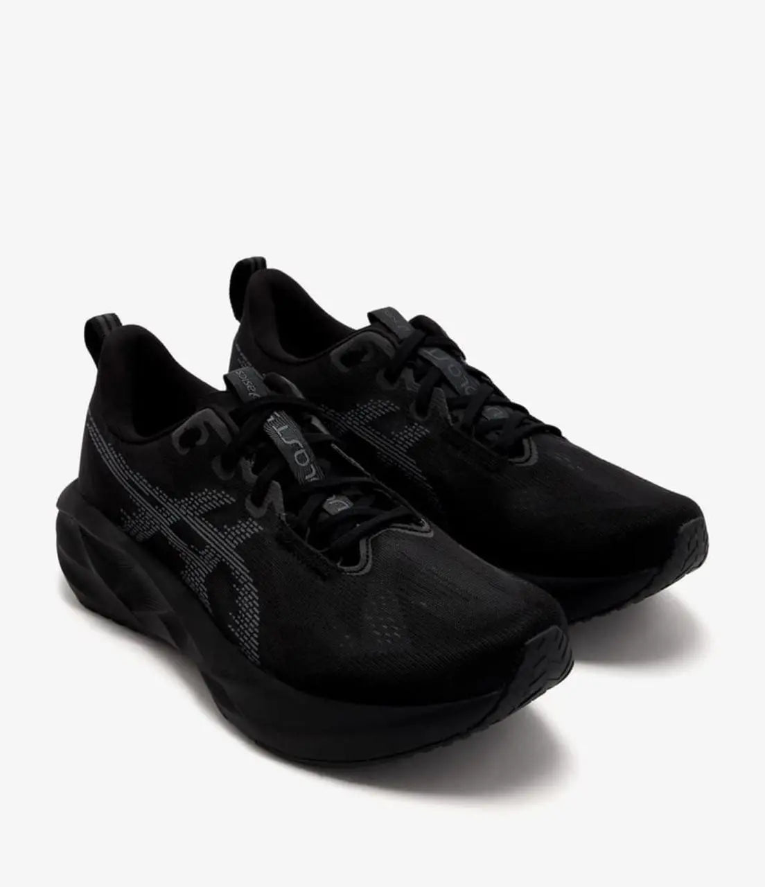 ASICS Novablast 5