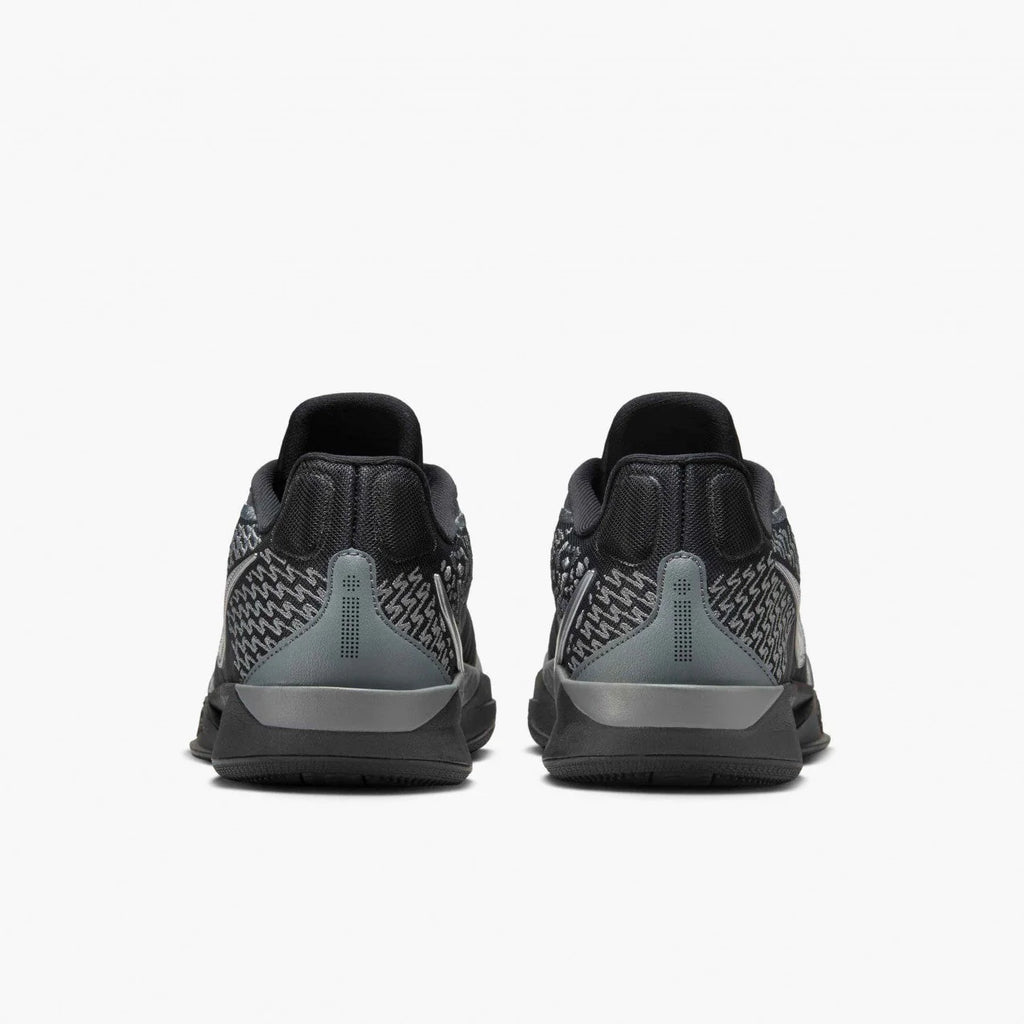 Tênis Nike Sabrina 2 Mirrored