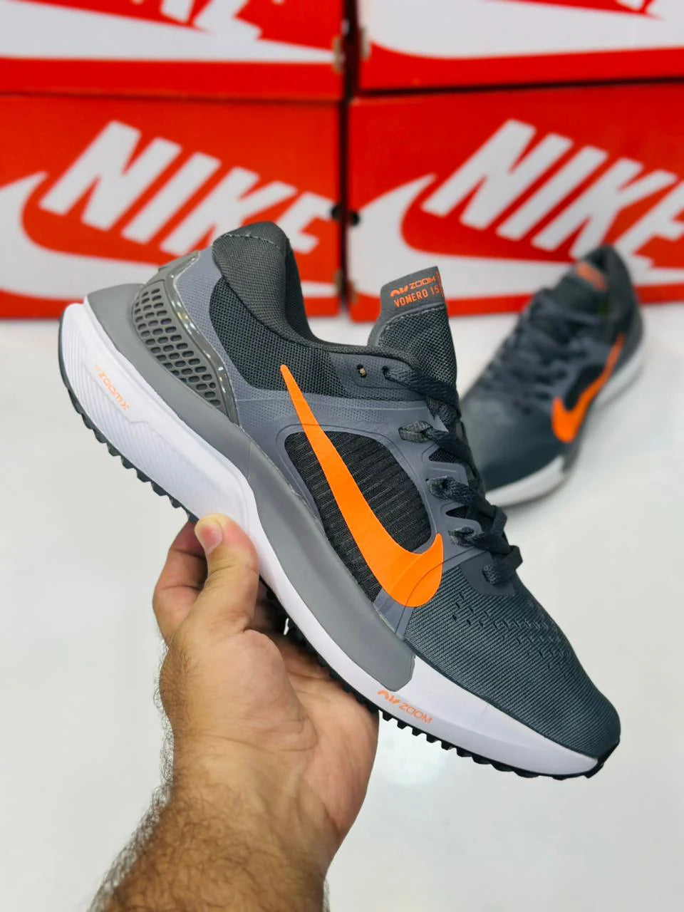 NIKE AIR ZOOM VOMERO 15 MULTI WOLF GREY BLACK AND ORANGE