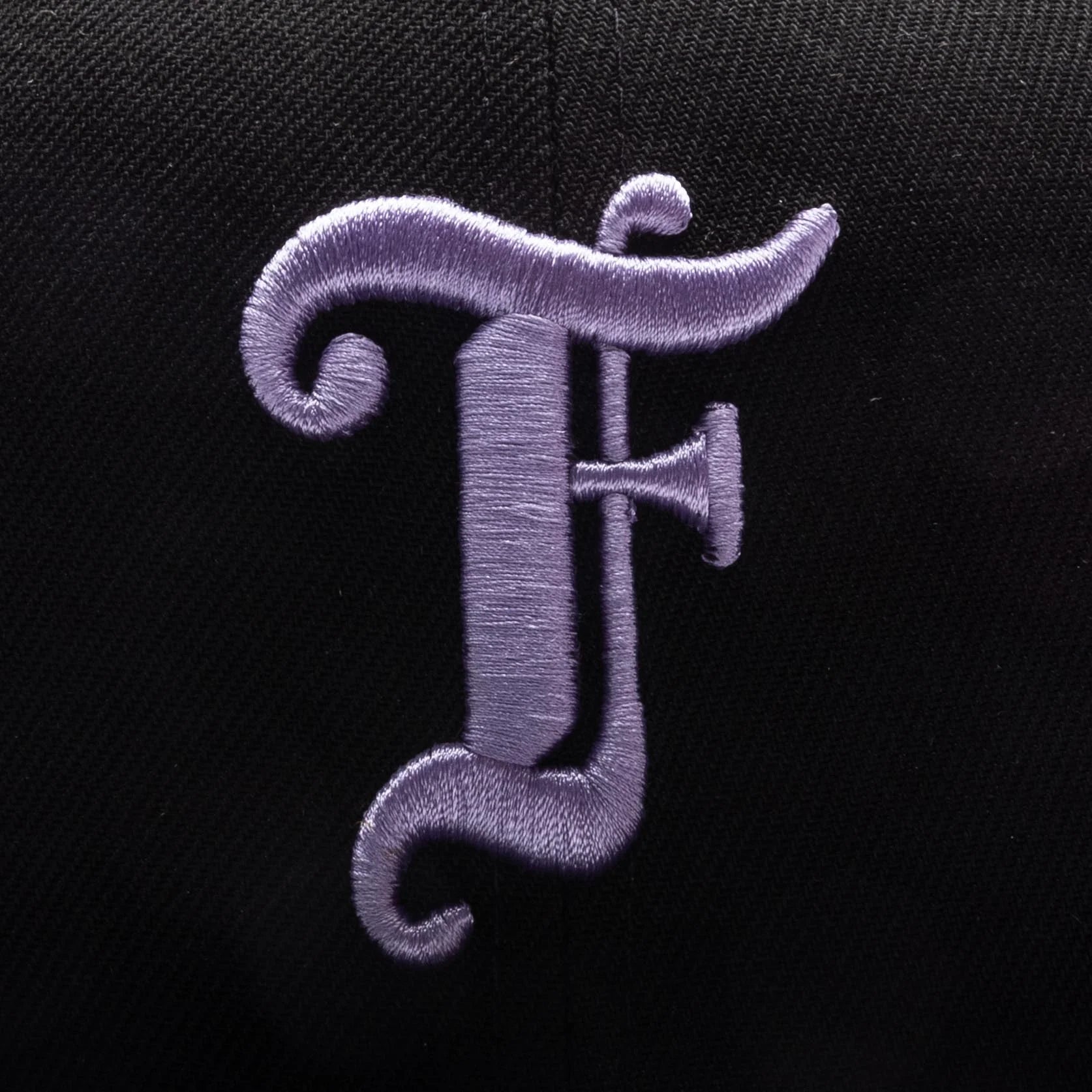 Feature x New Era Old English Scottsdale Snapback Black Purple