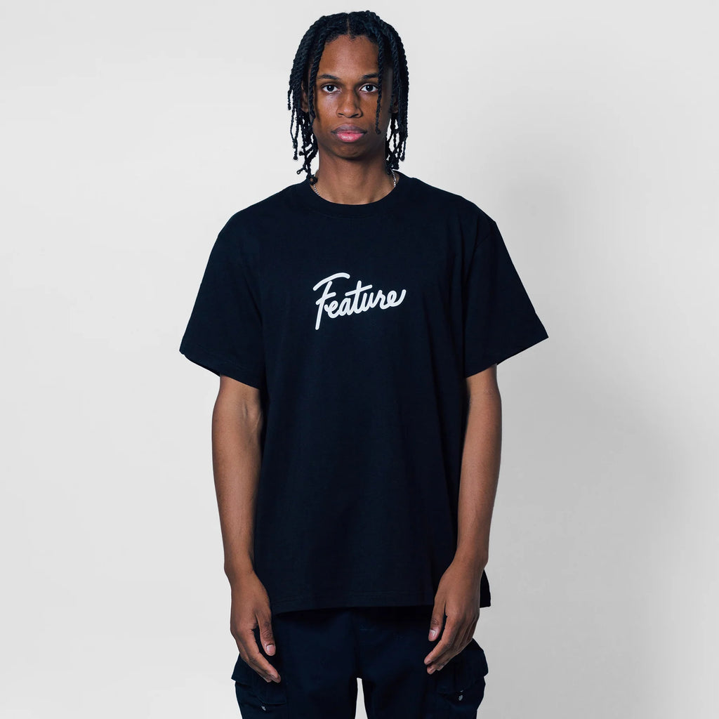Script Tee Savvy Red
