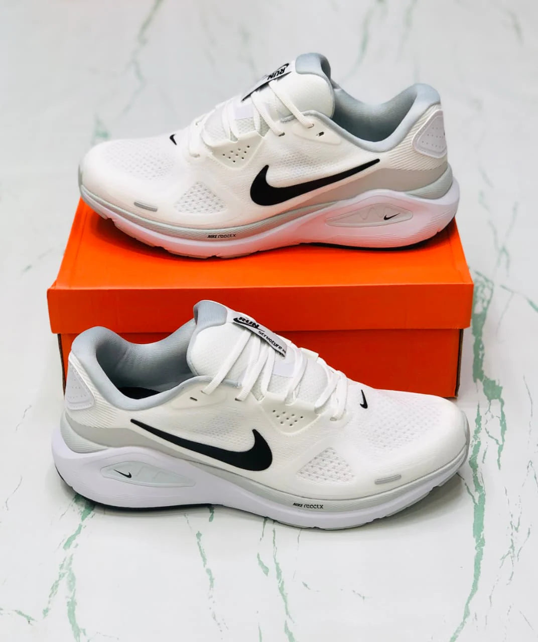NIKE STRUCTURE 26 WHITE BLACK AND PURE PLATINIUM