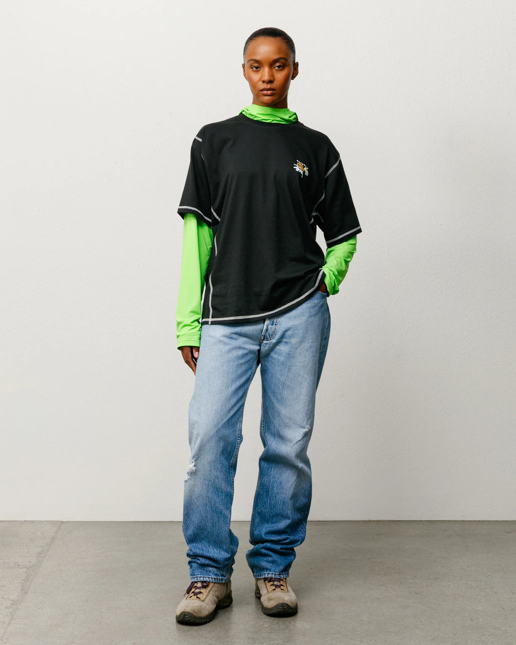STÜSSY MOUNTAIN HARDWEAR TEE