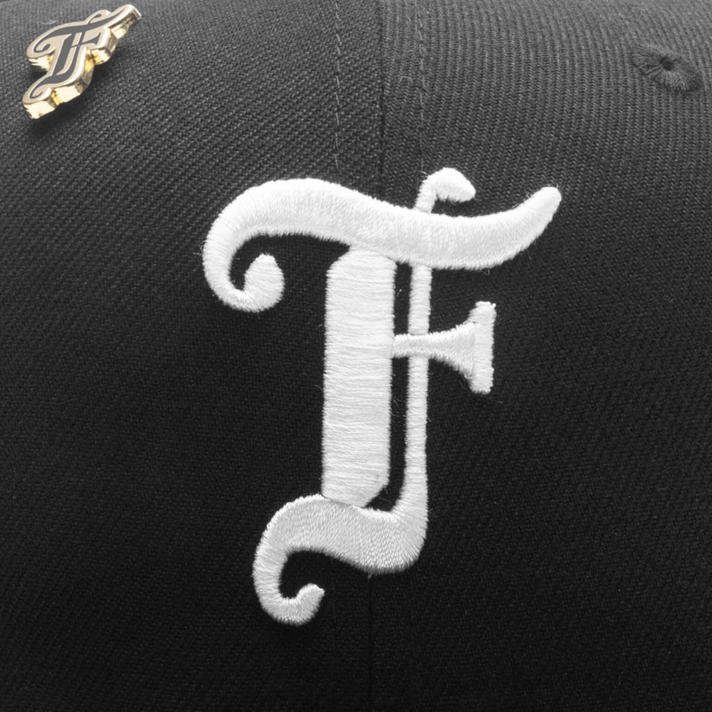 FEATURE x New Era Old English F Snapback Hat w Pin Black