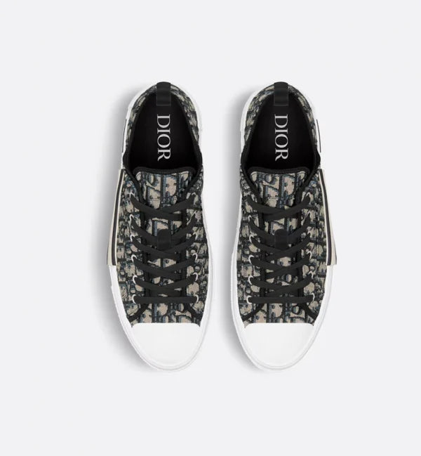 B23 League Low Top Sneaker