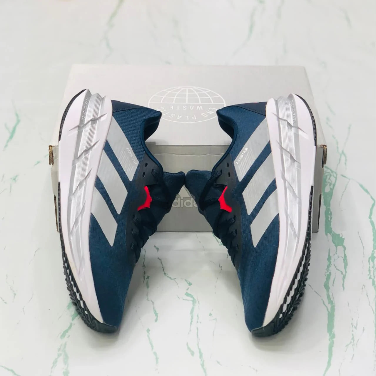 ADISTAR 3 BLUE AND WHITE