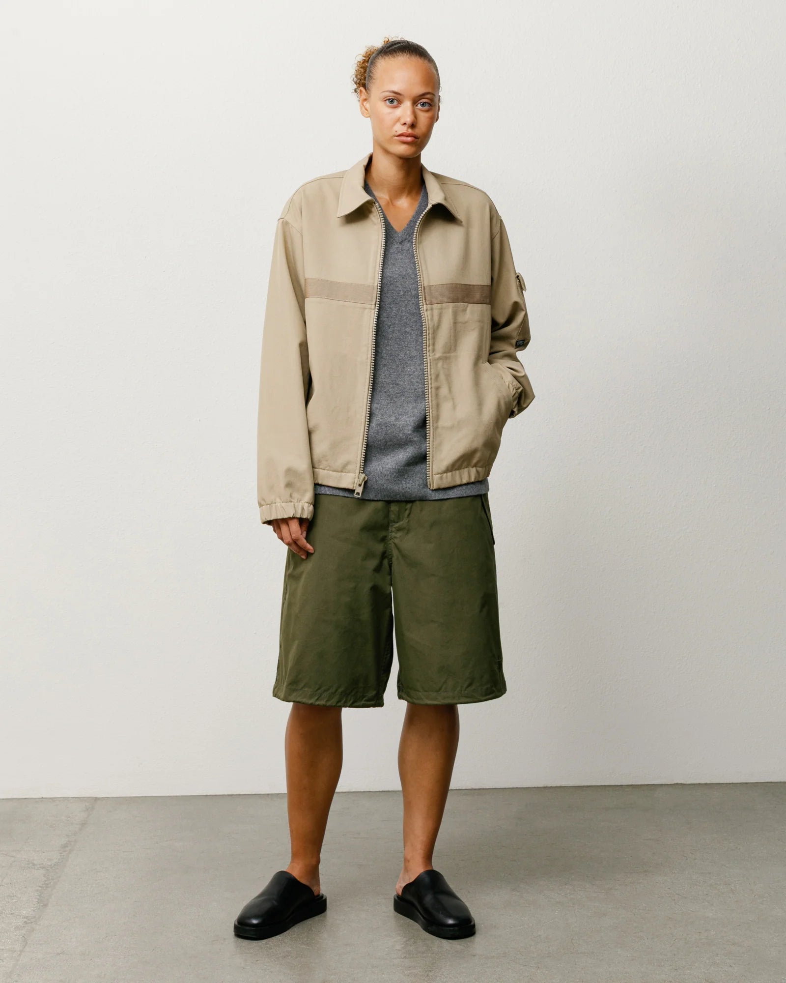 SURPLUS SHORT