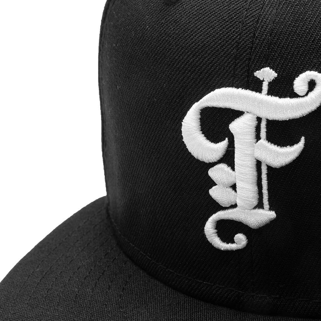 Feature x New Era OE Fitted Cap Black Green