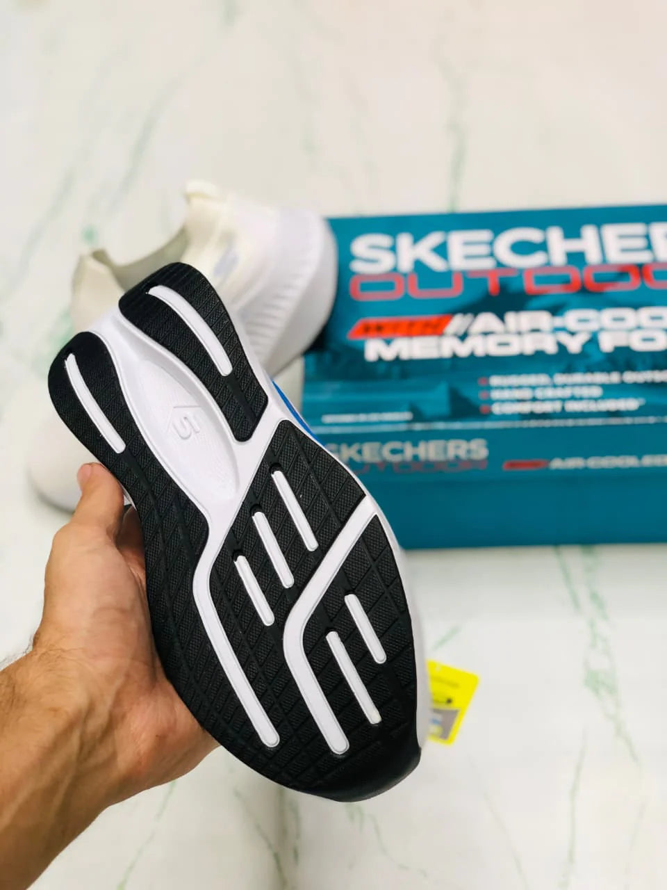 SKECHERS ARCFIT WHITE FOR WOMEN