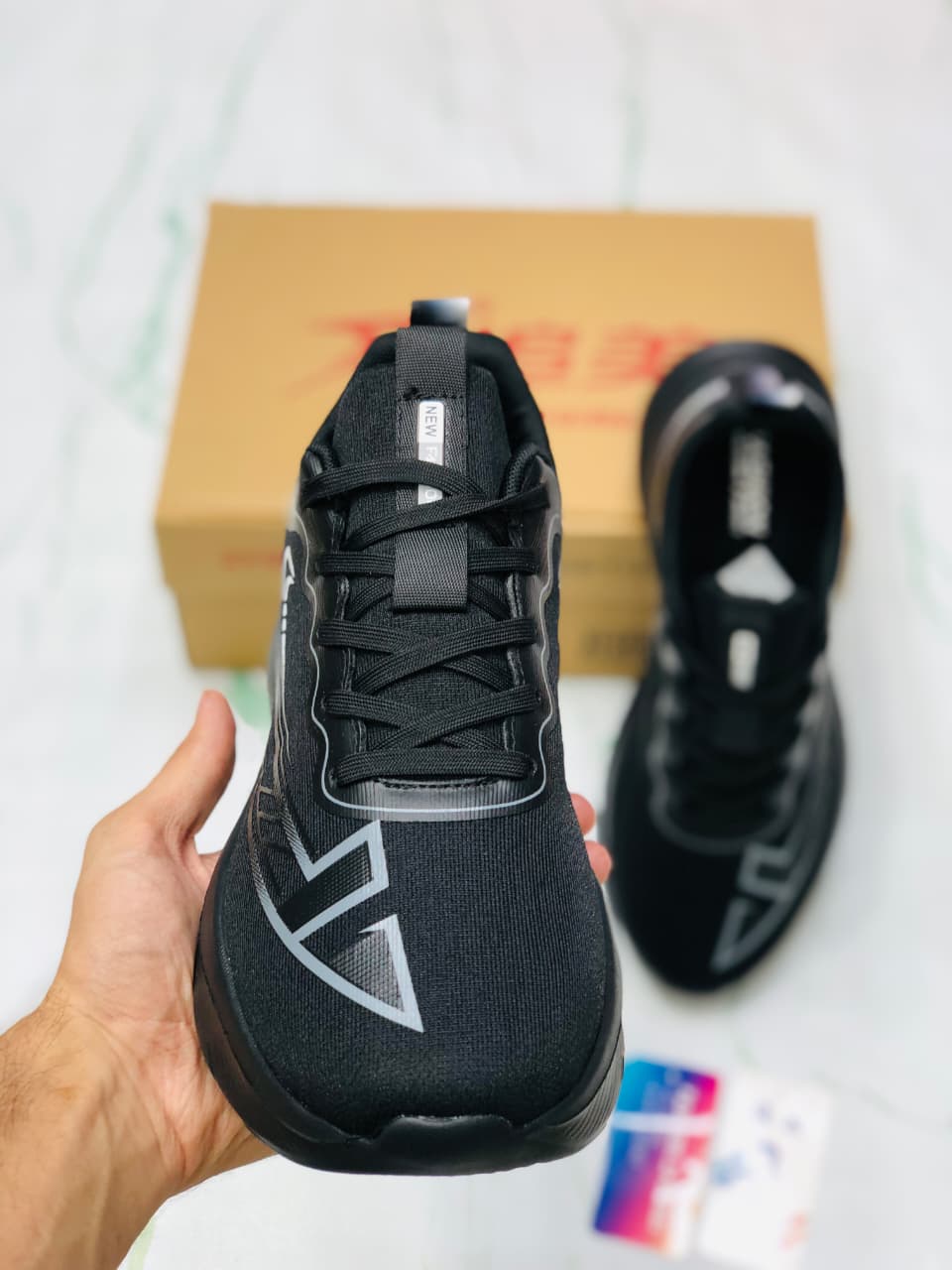 FASHION CASUAL SNEAKERS