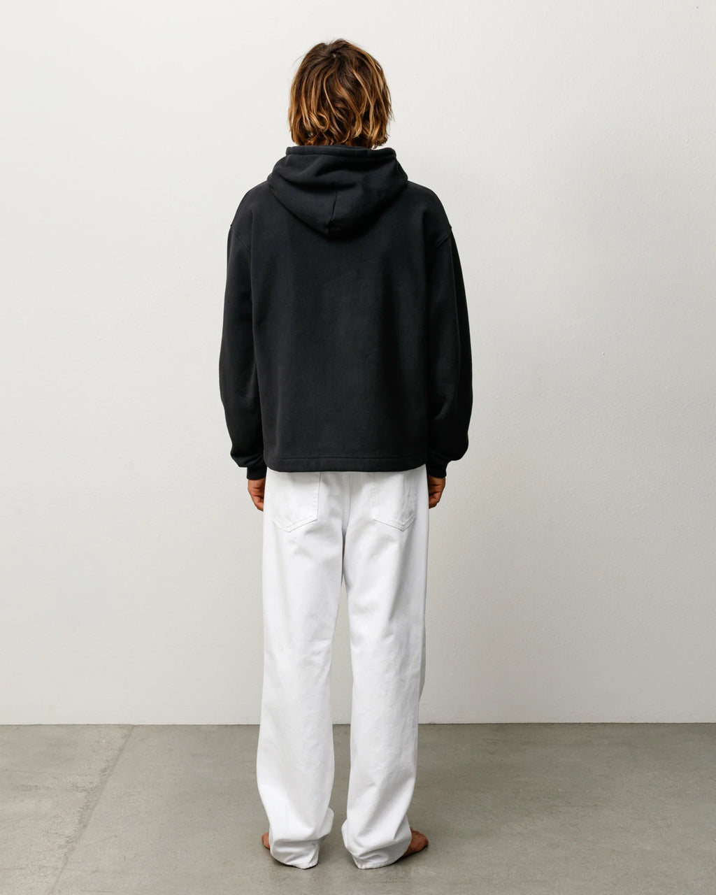 OVAL PULLOVER HOODIE