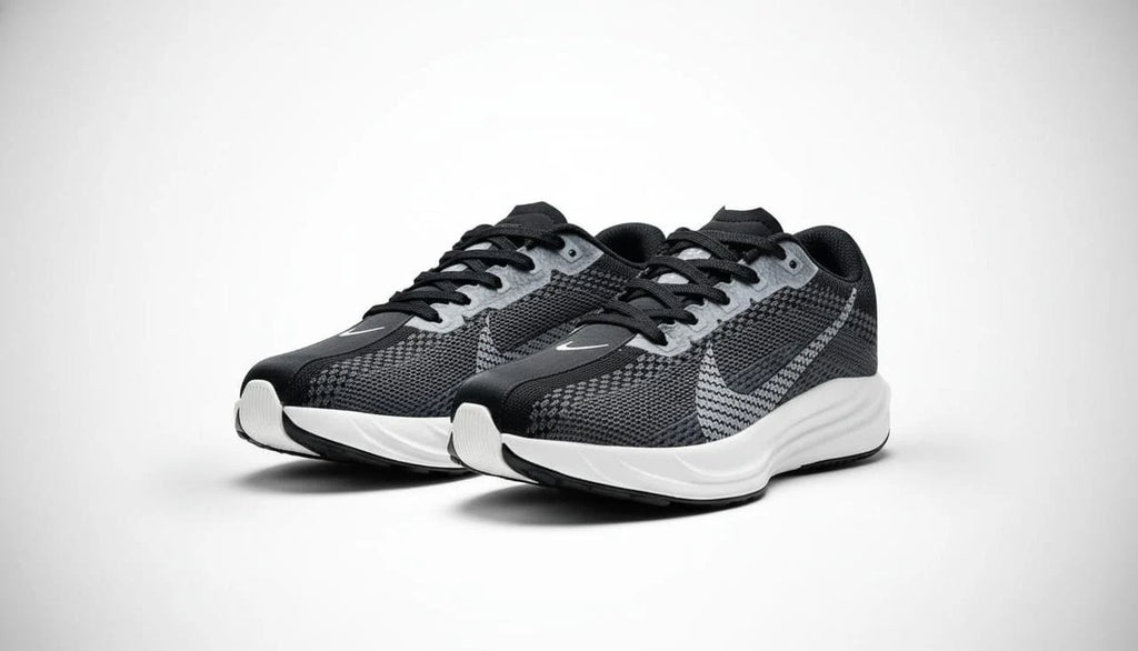 NIKE PEGASUS PLUS BLACK AND OFF WHITE
