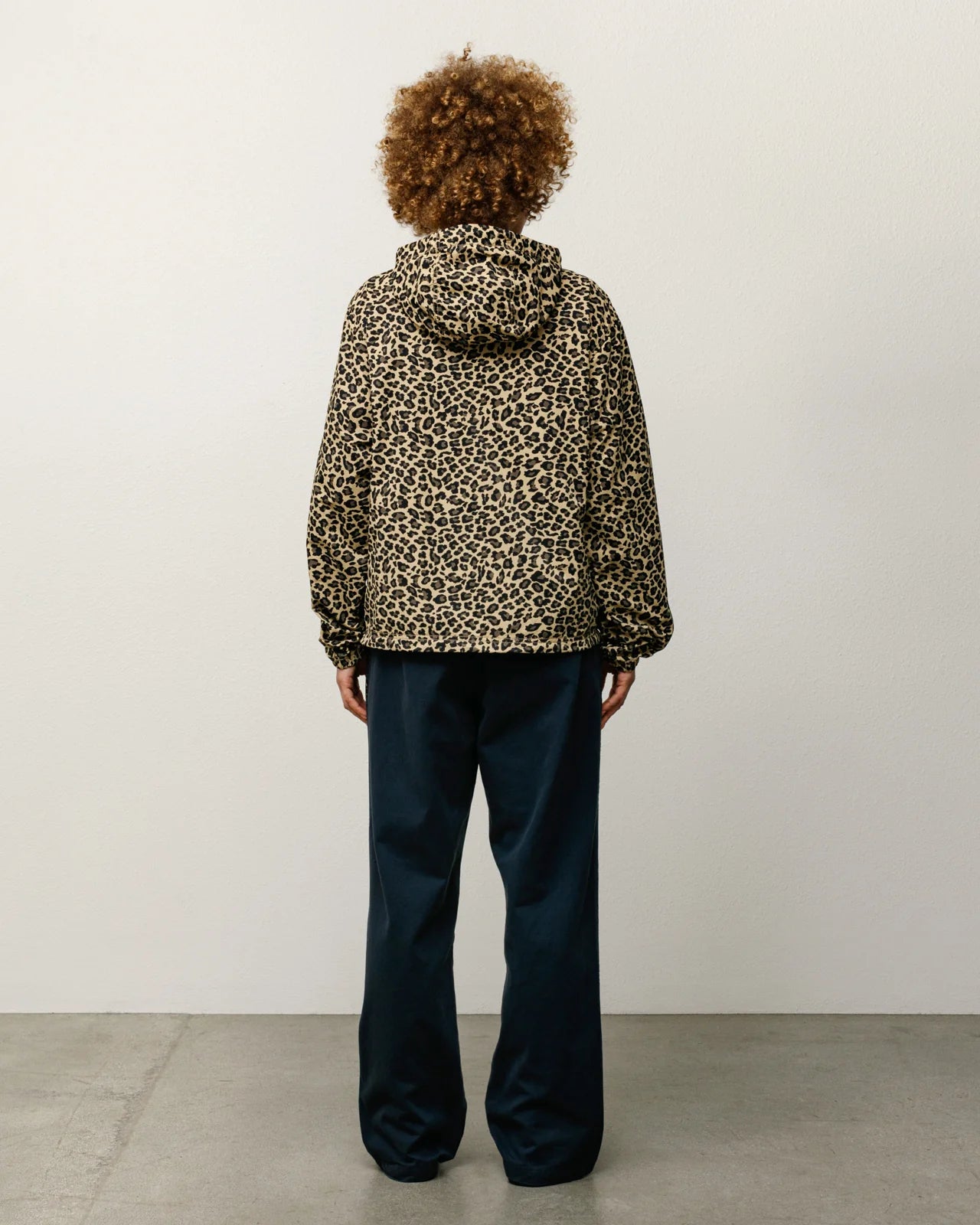 LIGHTWEIGHT HOODED JACKET