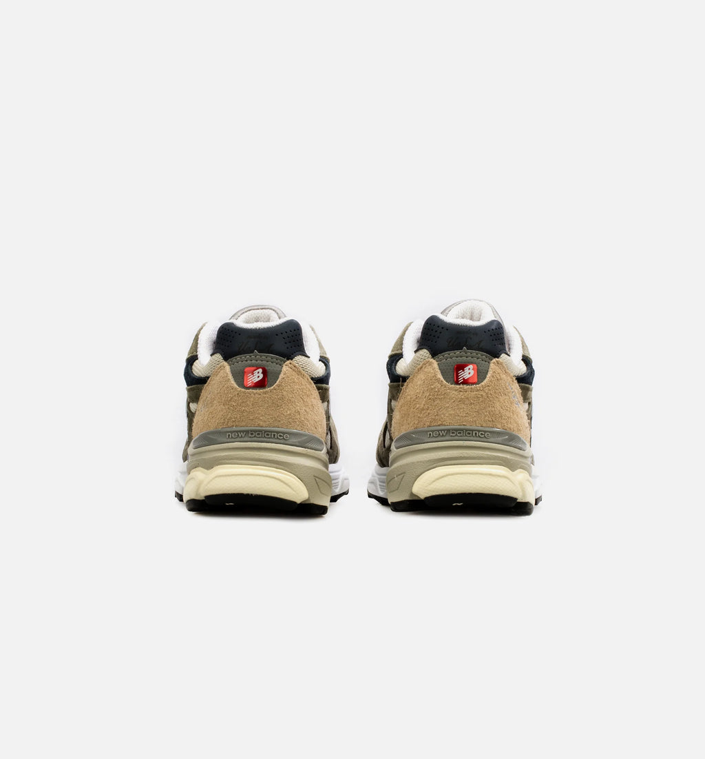 MADE in USA 990v3 Mens Lifestyle Shoe Olive Green White