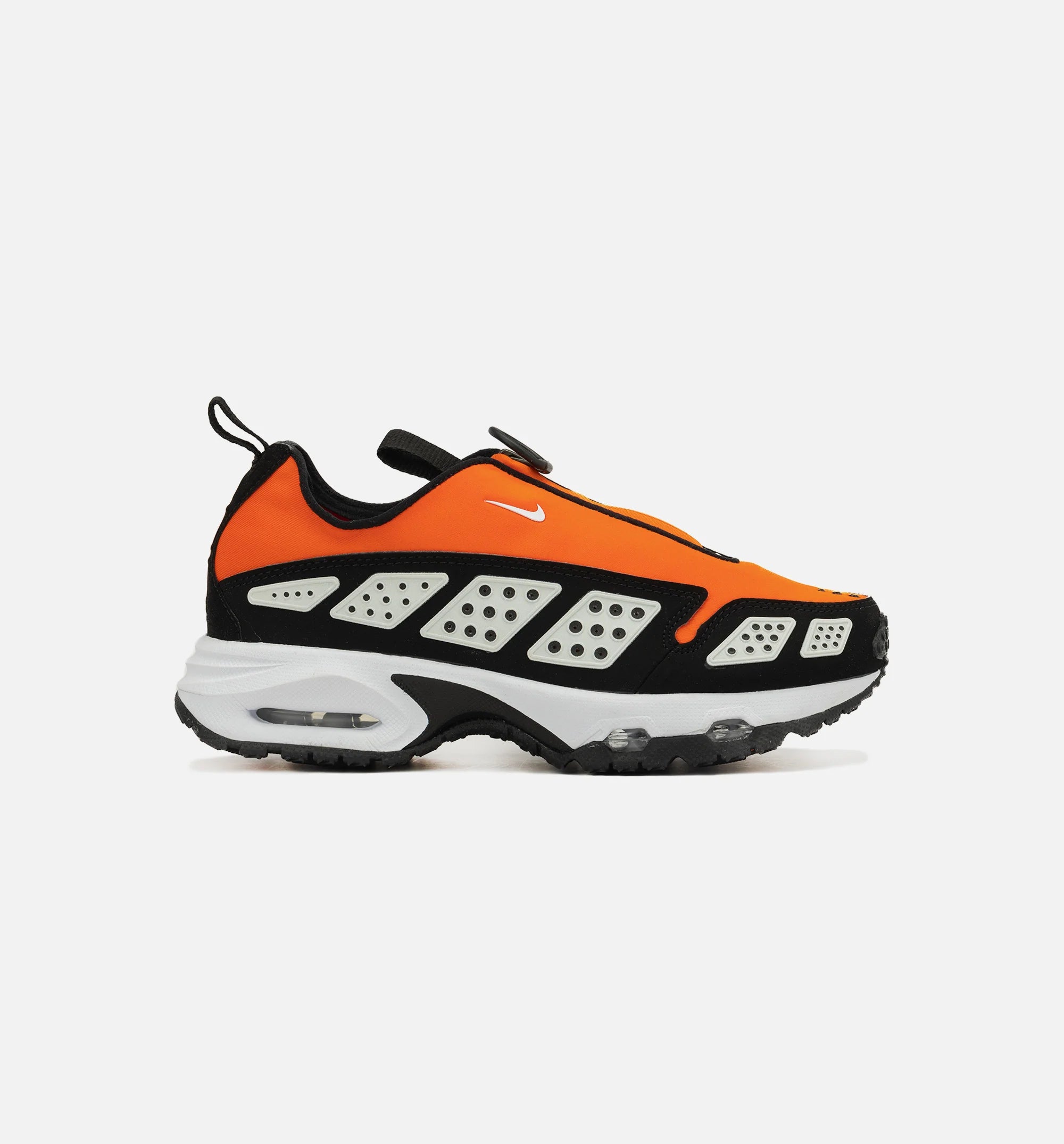 Air Max SNDR Safety Orange Womens Lifestyle Shoe Safety Orange White Black Silver