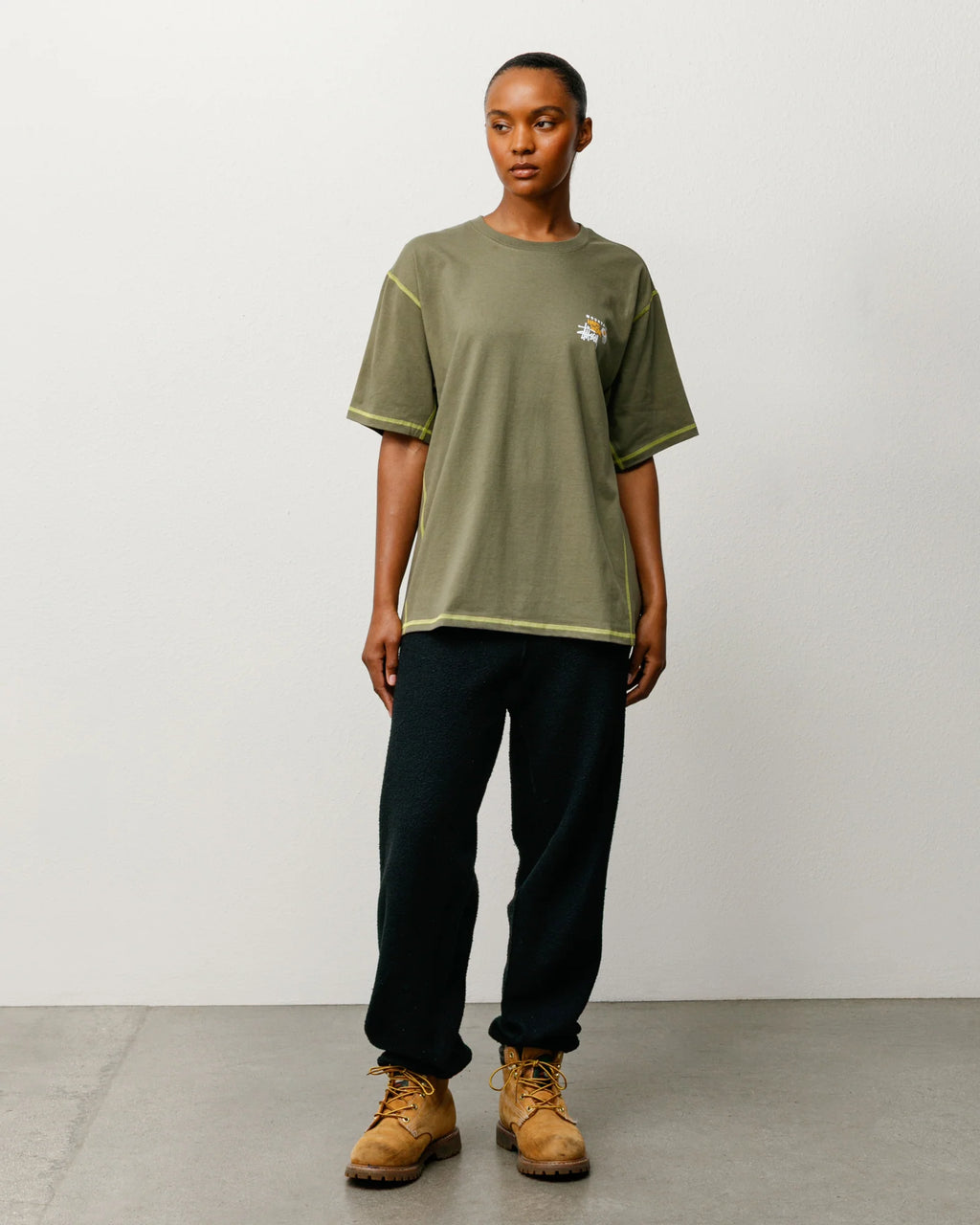 STÜSSY MOUNTAIN HARDWEAR TEE