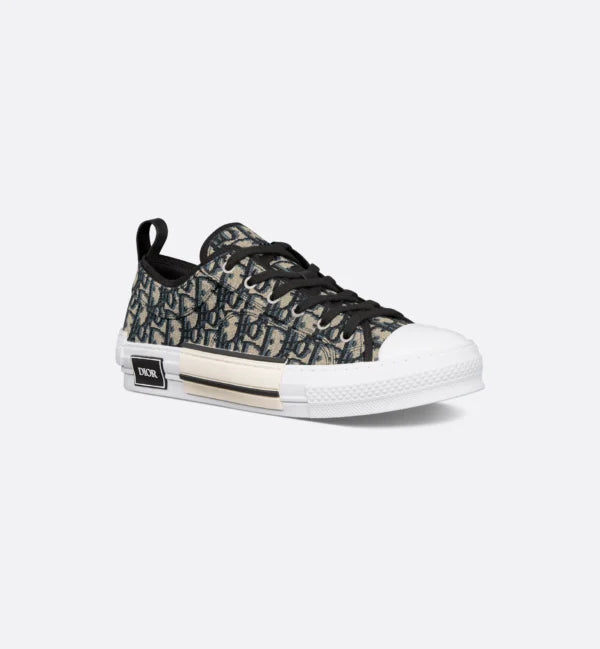 B23 League Low Top Sneaker