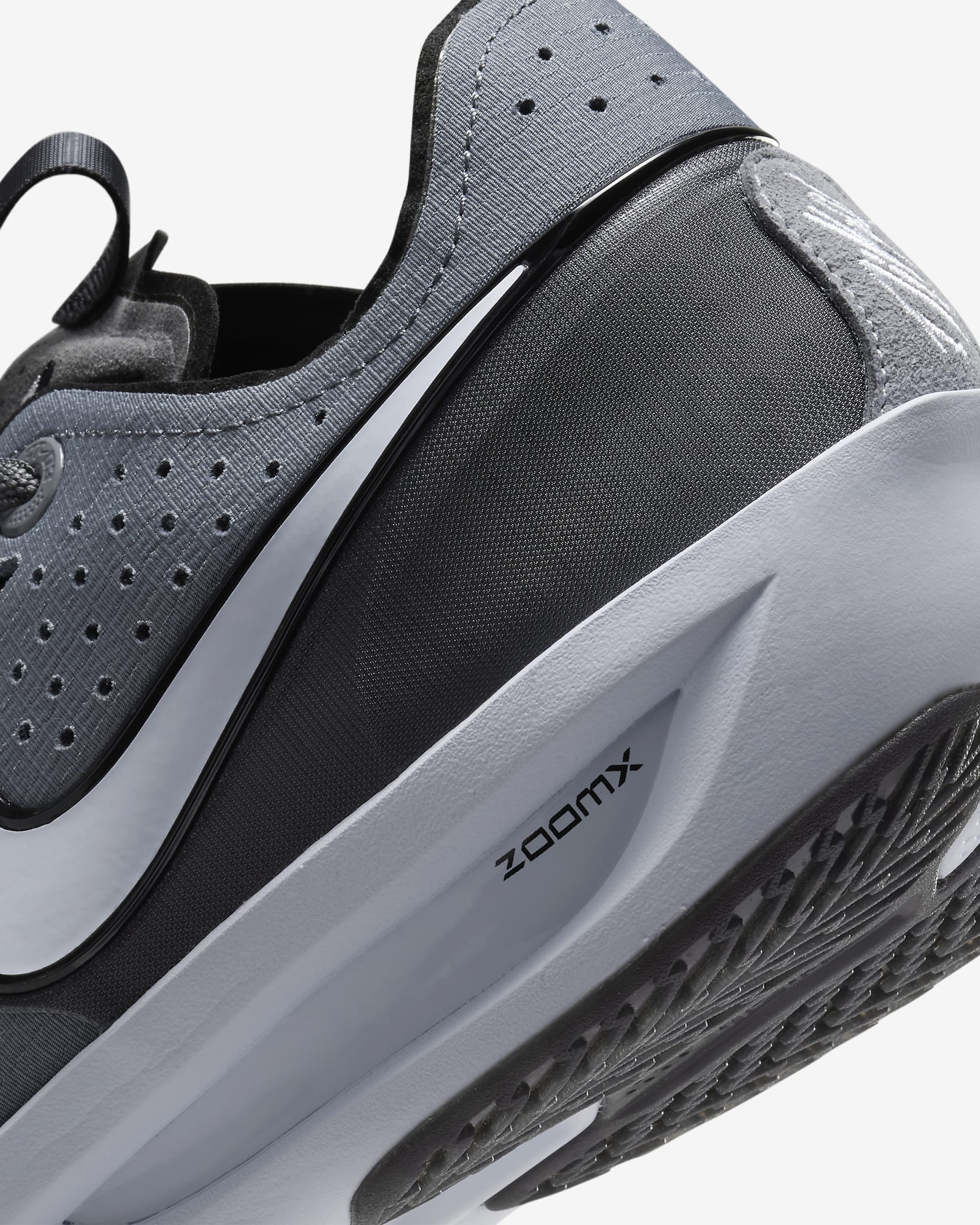 Tênis Nike GT Cut 3 White Gray with Black