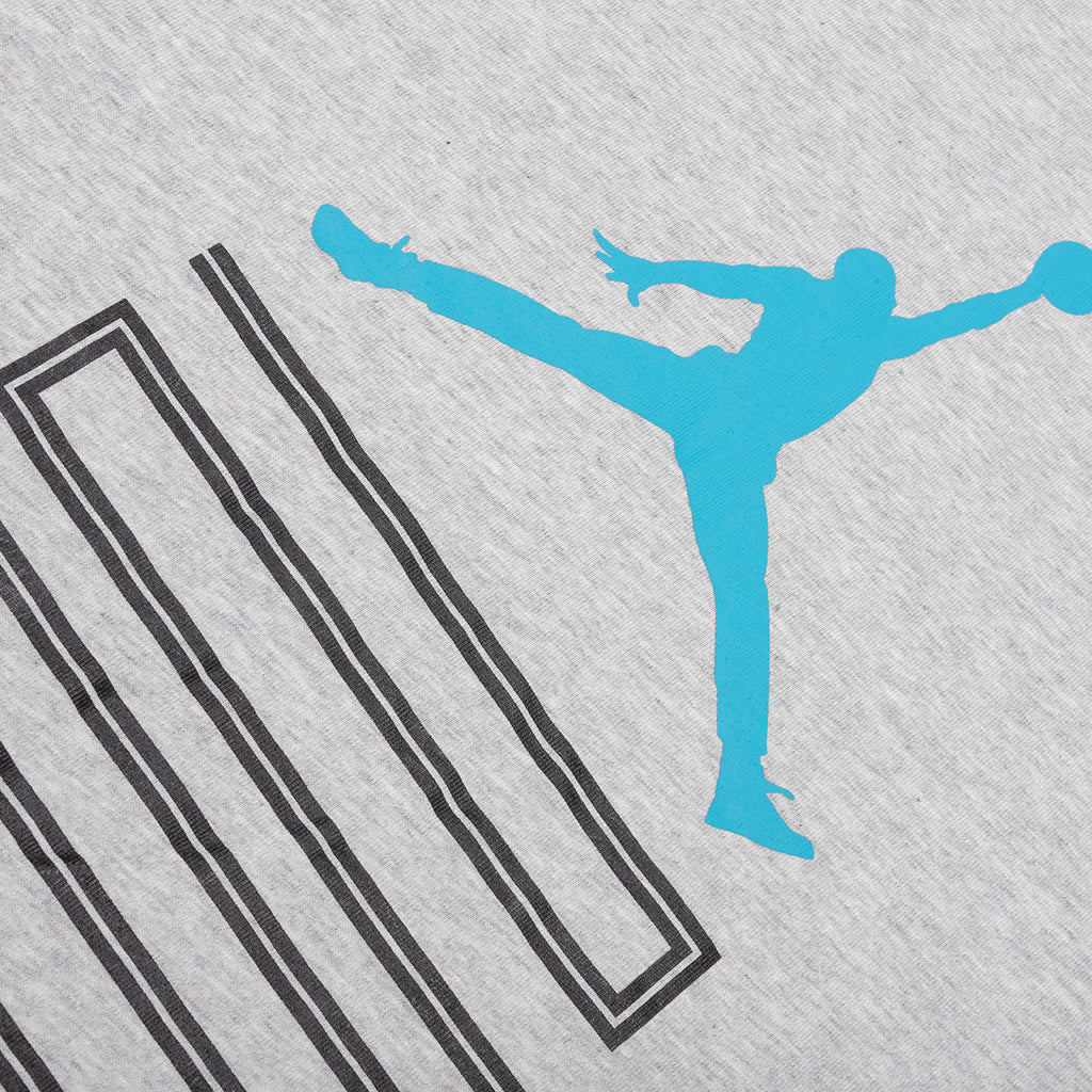 Brooklyn AJ11 Graphic L S Tee Grey Heather