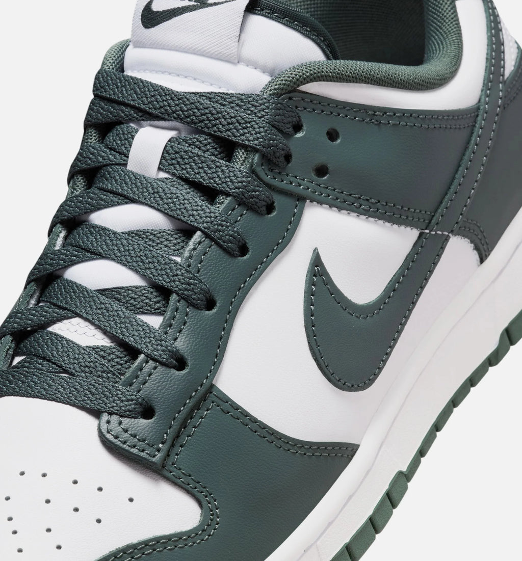 Dunk Low Vintage Green Mens Lifestyle Shoe Vintage Green White