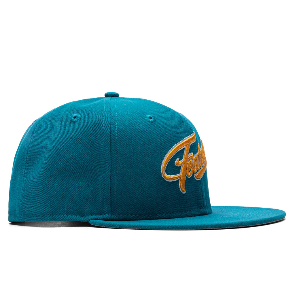 FEATURE x New Era 9FIFTY Cutlass Tidal Wave Peach