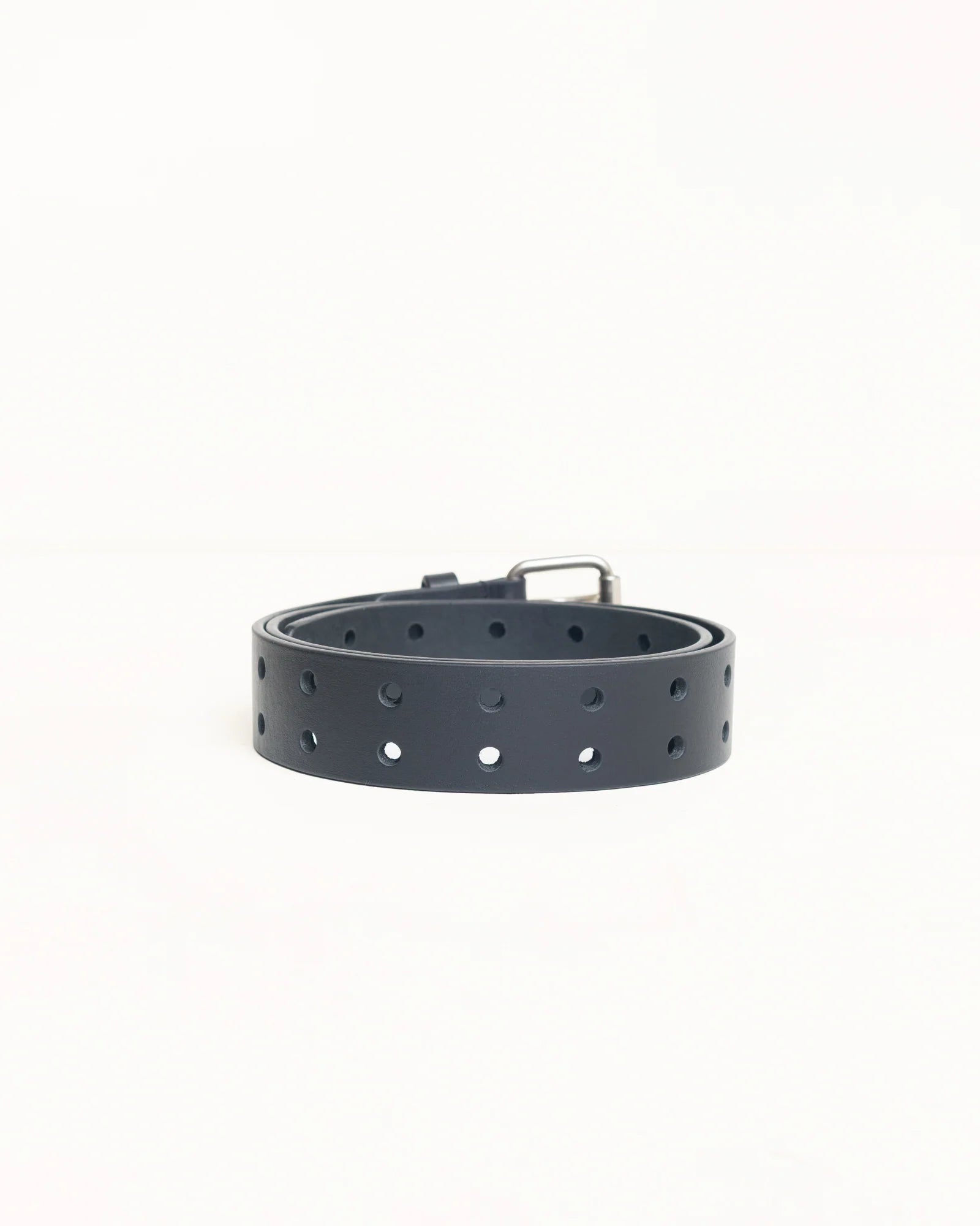PUNCH OUT LEATHER BELT