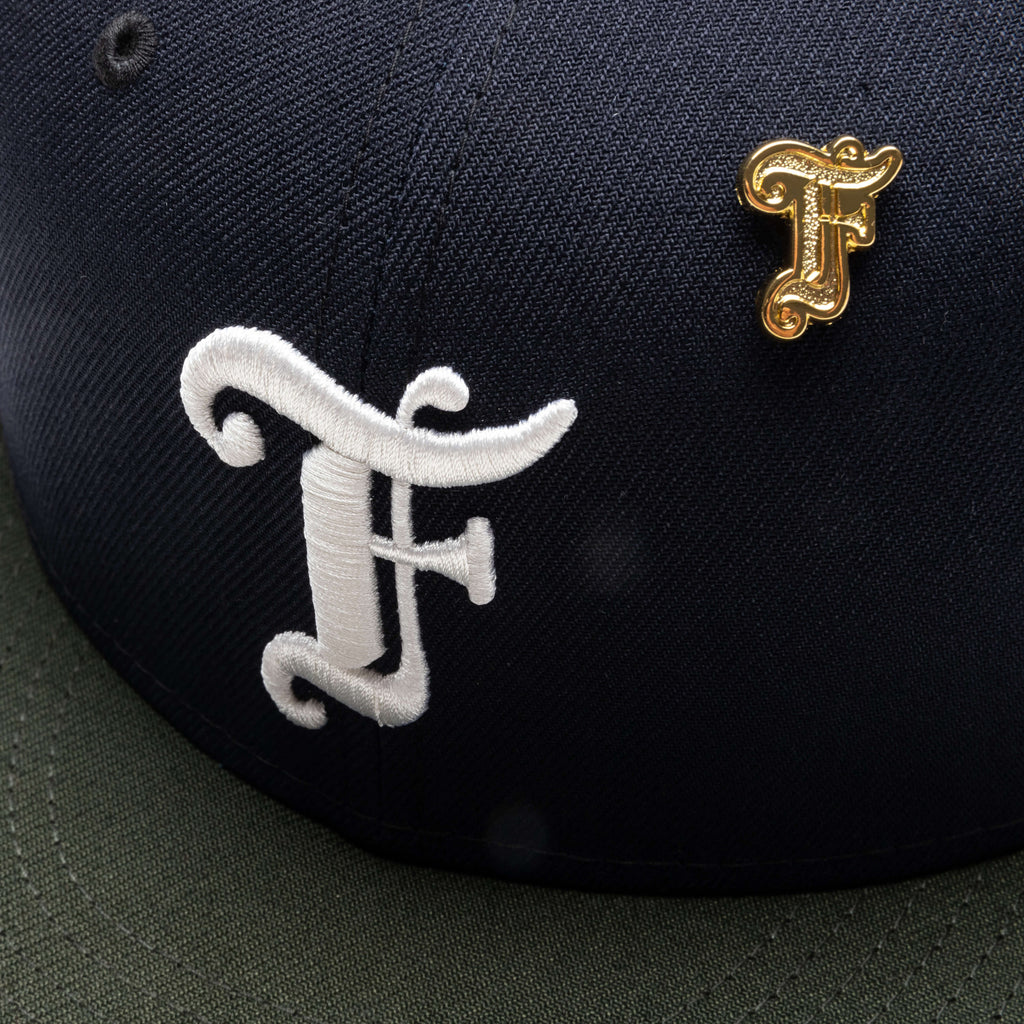 Feature x New Era Old English F Snapback Navy Seaweed