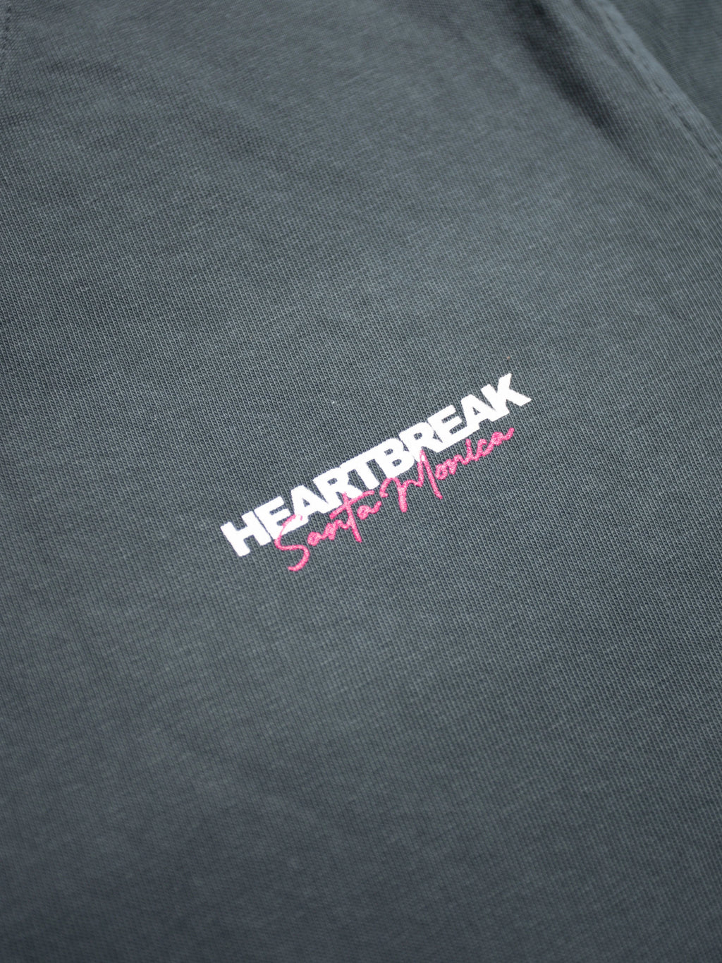 Heartbreak Santa Monica Outline Heart Tee
