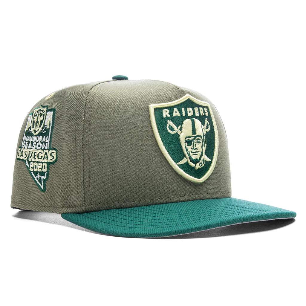 Feature x New Era 9FIFTY A Frame Snapback Las Vegas Raiders Green Back Emerald Green
