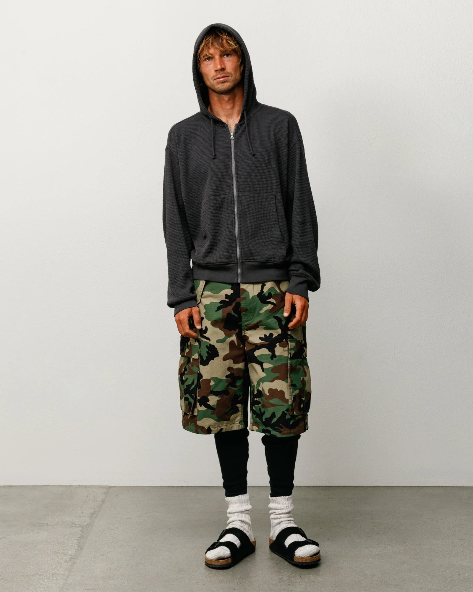 LIGHTWEIGHT THERMAL HOODIE