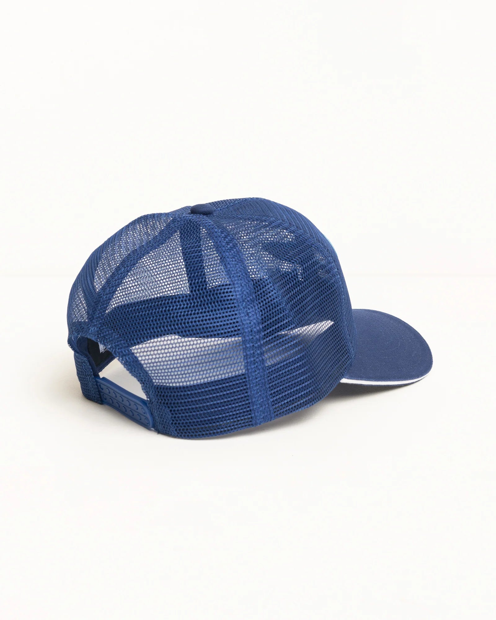 MOTO S MESH TRUCKER