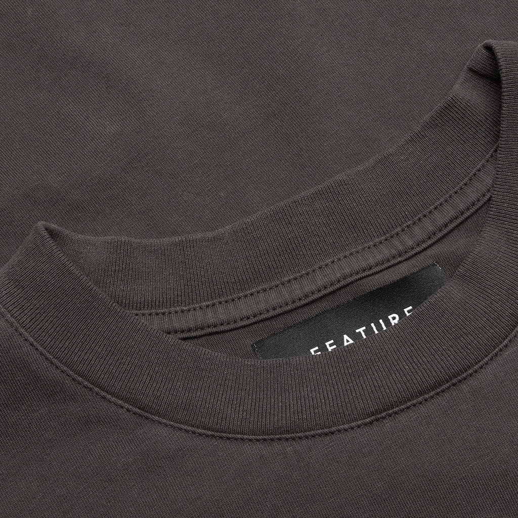 Haring Tee Charcoal