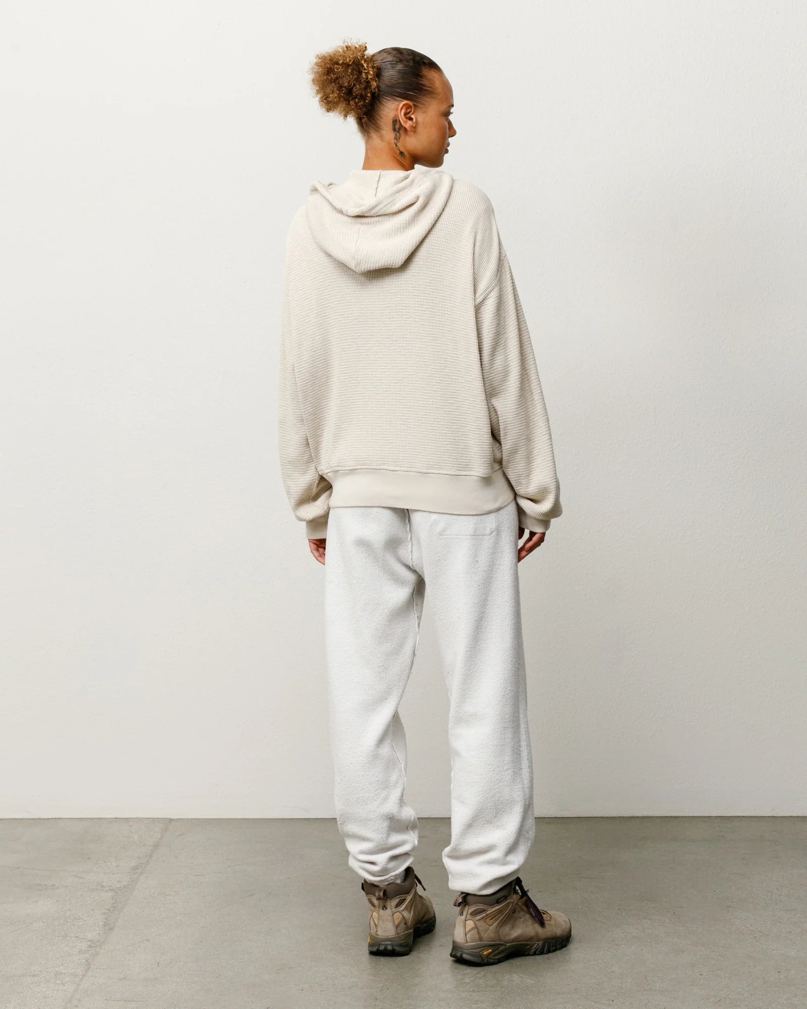 LIGHTWEIGHT THERMAL HOODIE