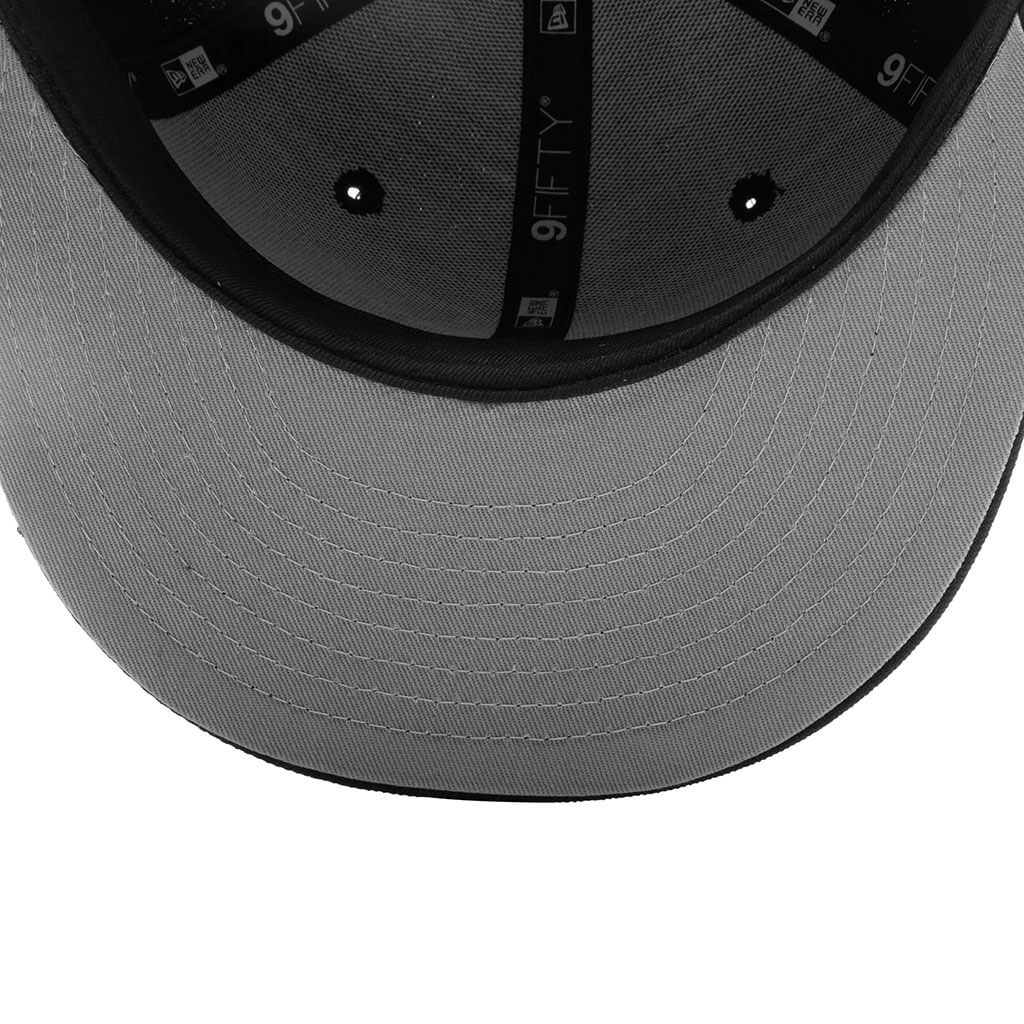 FEATURE x New Era 9FIFTY Cutlass Black Metallic Gold