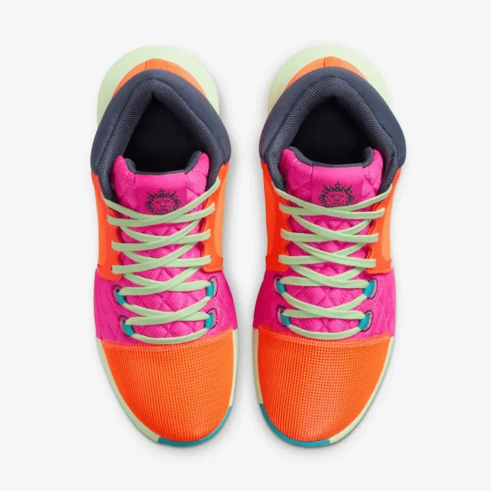 Tênis Nike Lebron Witness VIII Laranja