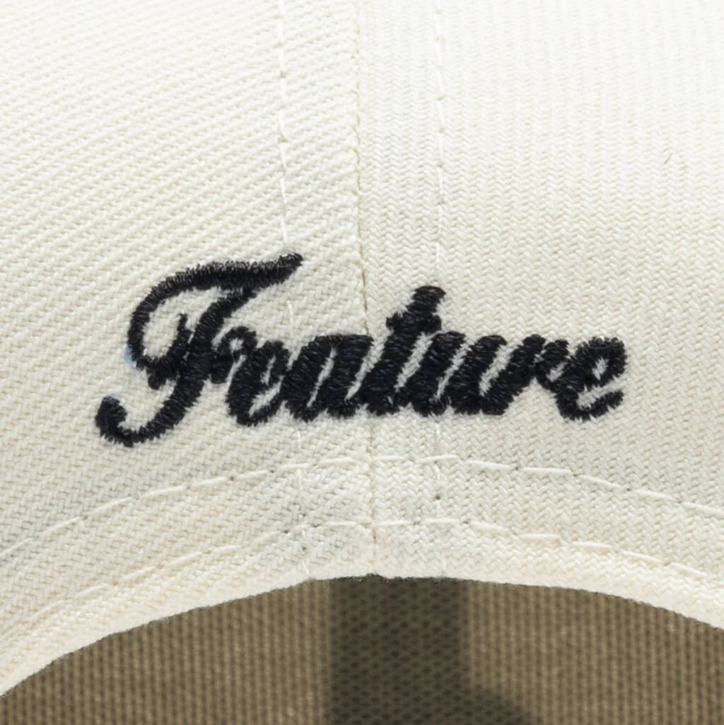 FEATURE x New Era 9Fifty A Frame Old English F Snapback Chrome Black