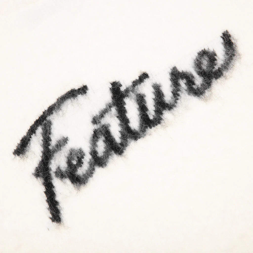 Script Logo Sweater Cream