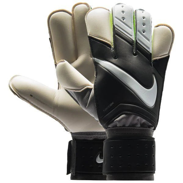 Nike Grip 3 Goalkeeper Gloves Black White