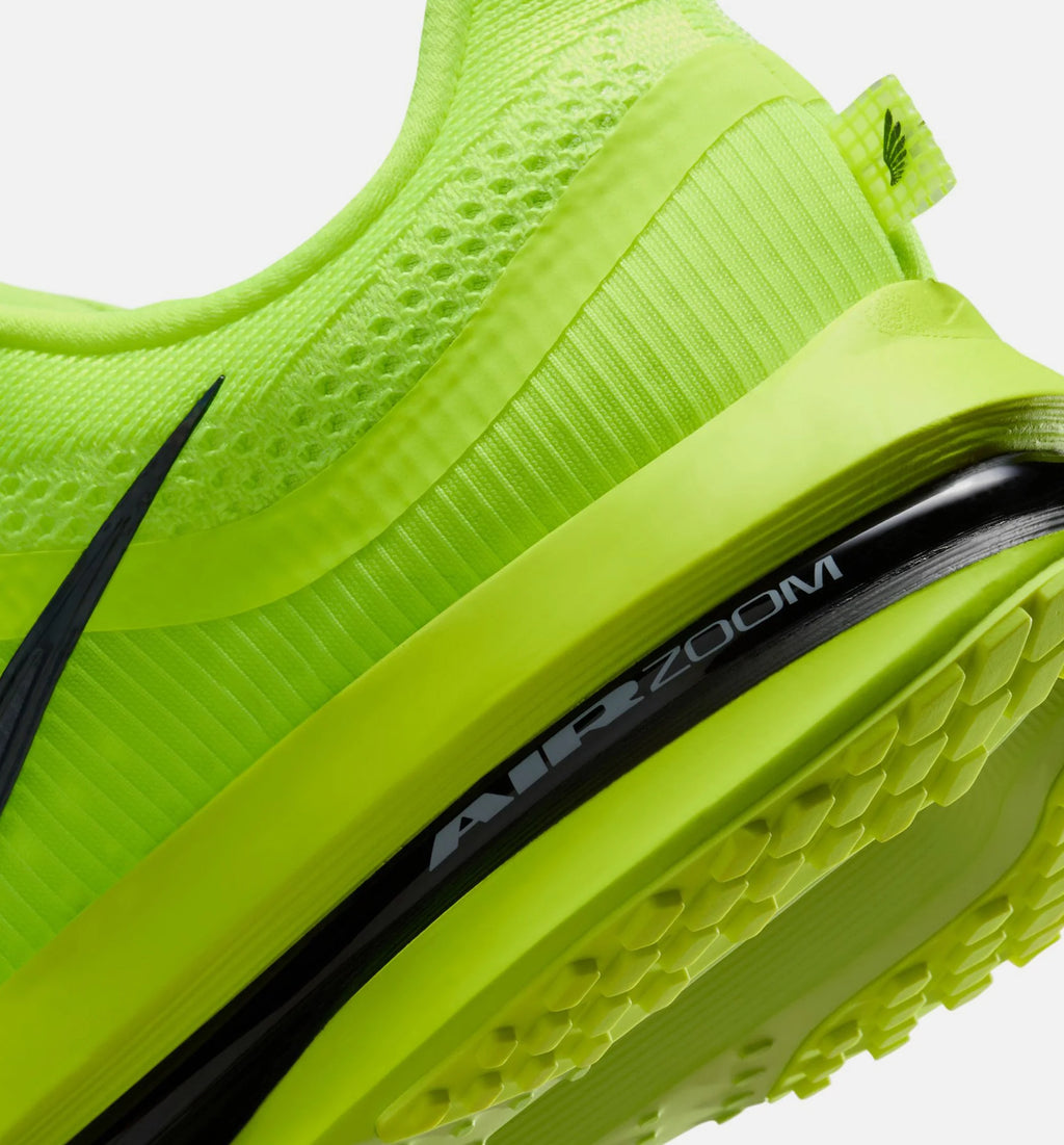 Pegasus Premium Mens Running Shoe Volt Black