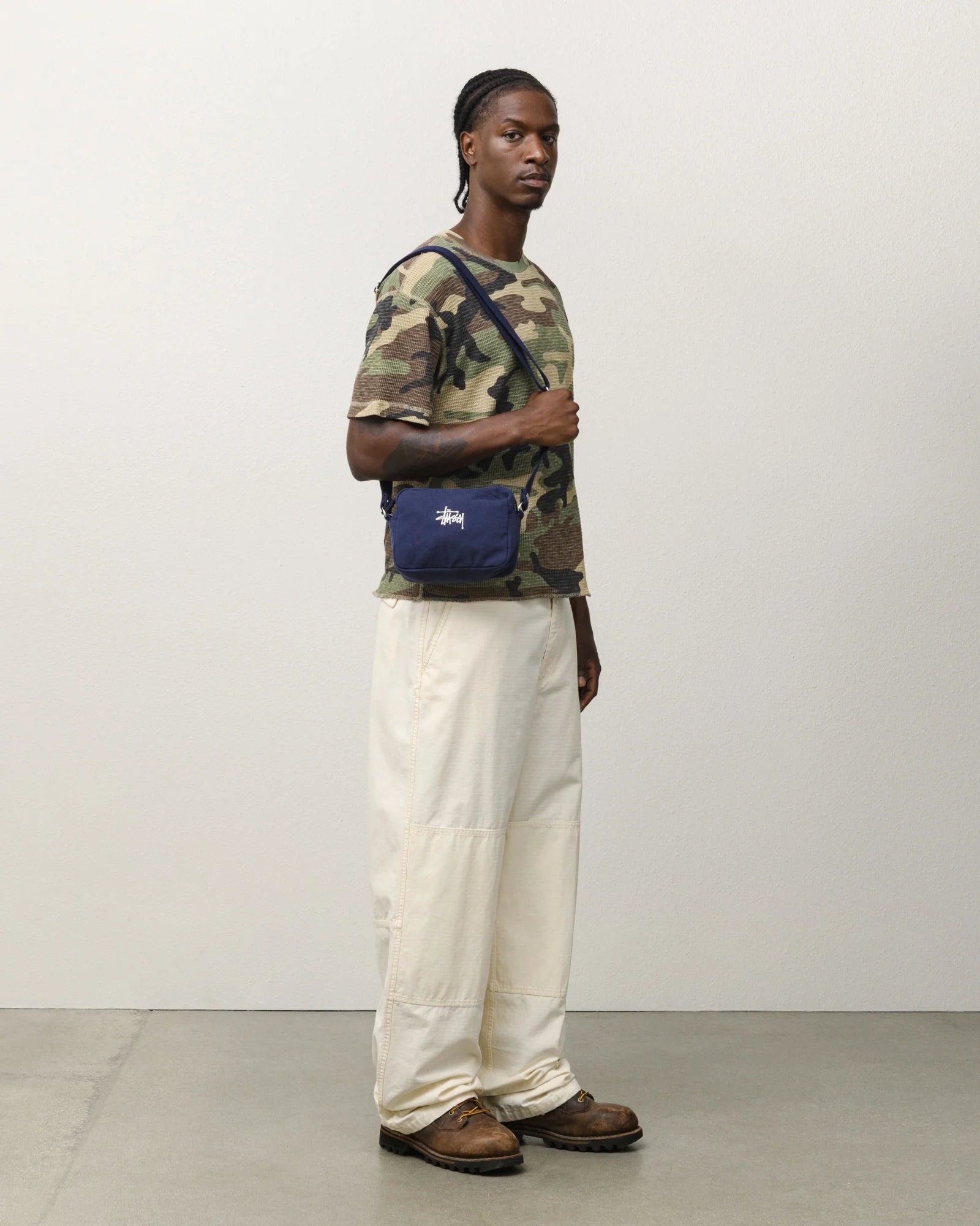 CANVAS POUCH