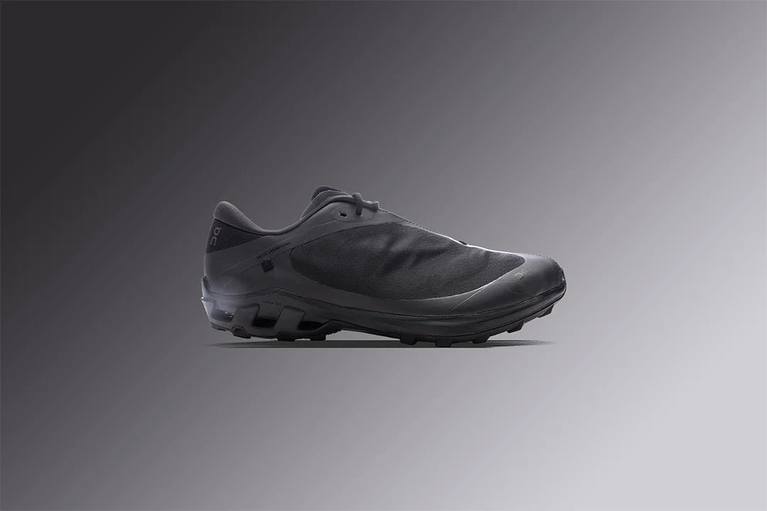 On x PAF Womens Cloudventure Peak All Black