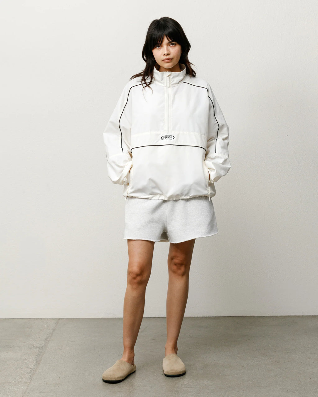 LIGHTWEIGHT PULLOVER JACKET