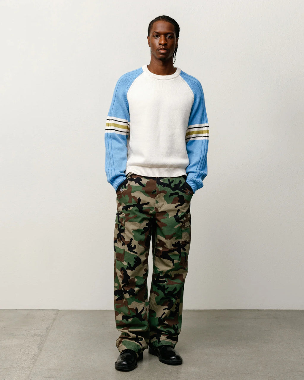 STRIPE RAGLAN CREW
