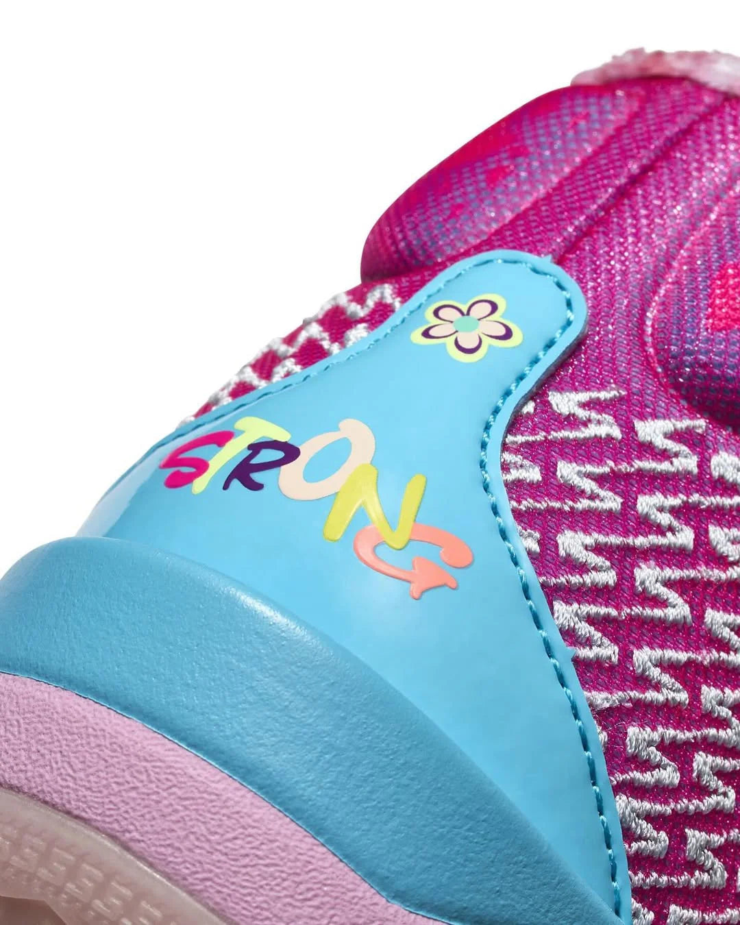 Tênis Nike Sabrina 2 Doernbecher