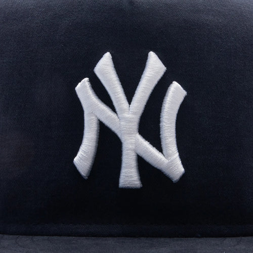 59FIFTY A Frame Championship Side Flag New York Yankees