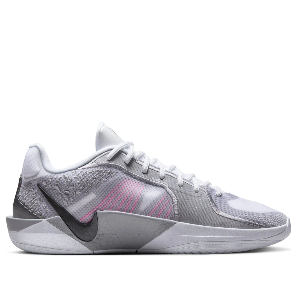 Tênis Nike Sabrina 2 Lily