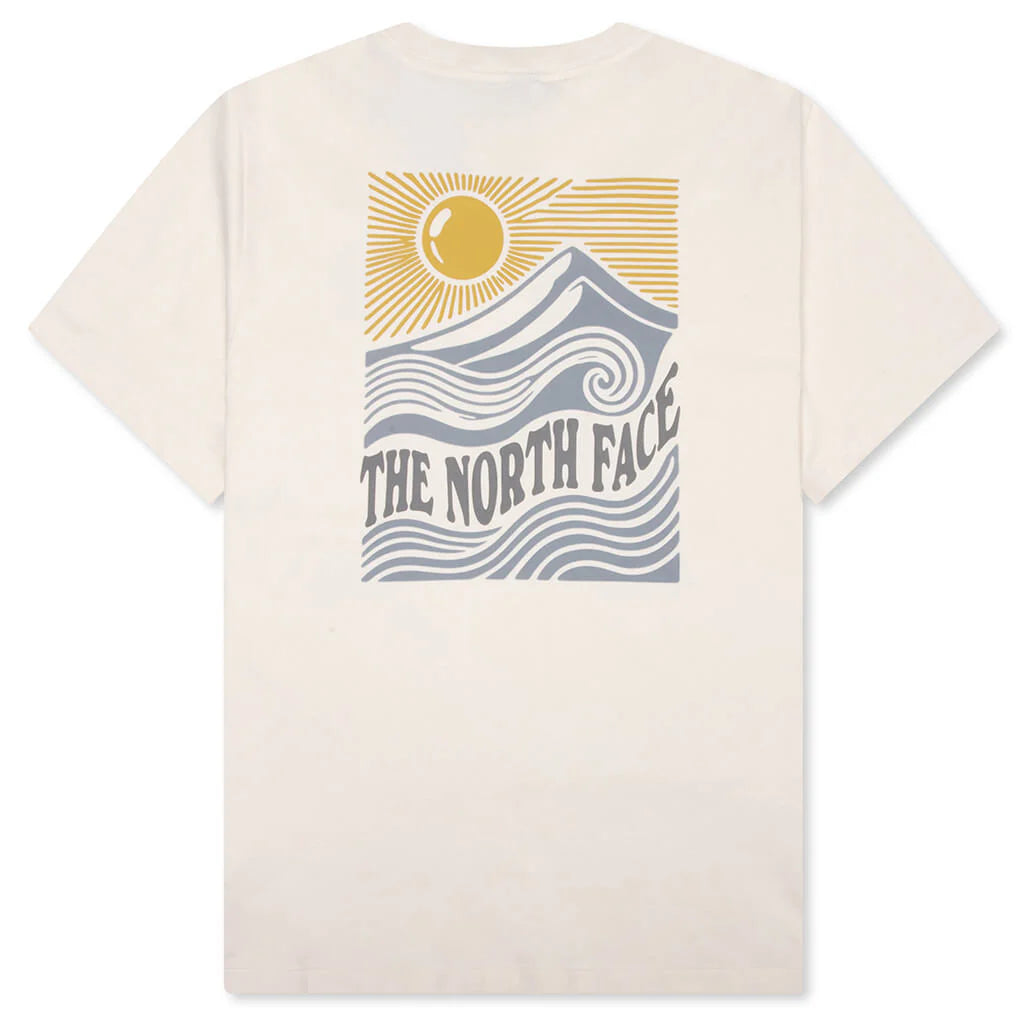Mountain Escape Relaxed S S Tee White Dune